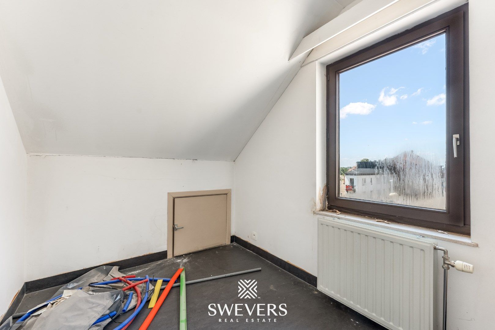 Veelzijdig handelspand op toplocatie in het centrum van Beringen foto 30