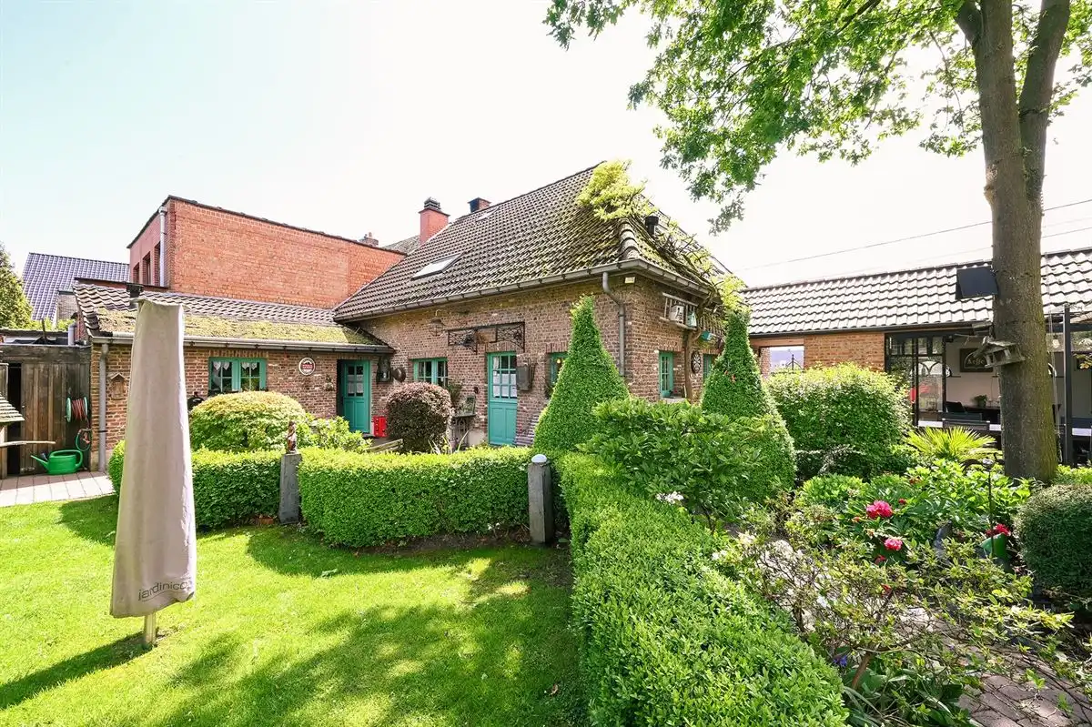 Supergezellige woning met 2 weilanden op grens Lint/Boechout/Lier foto 22