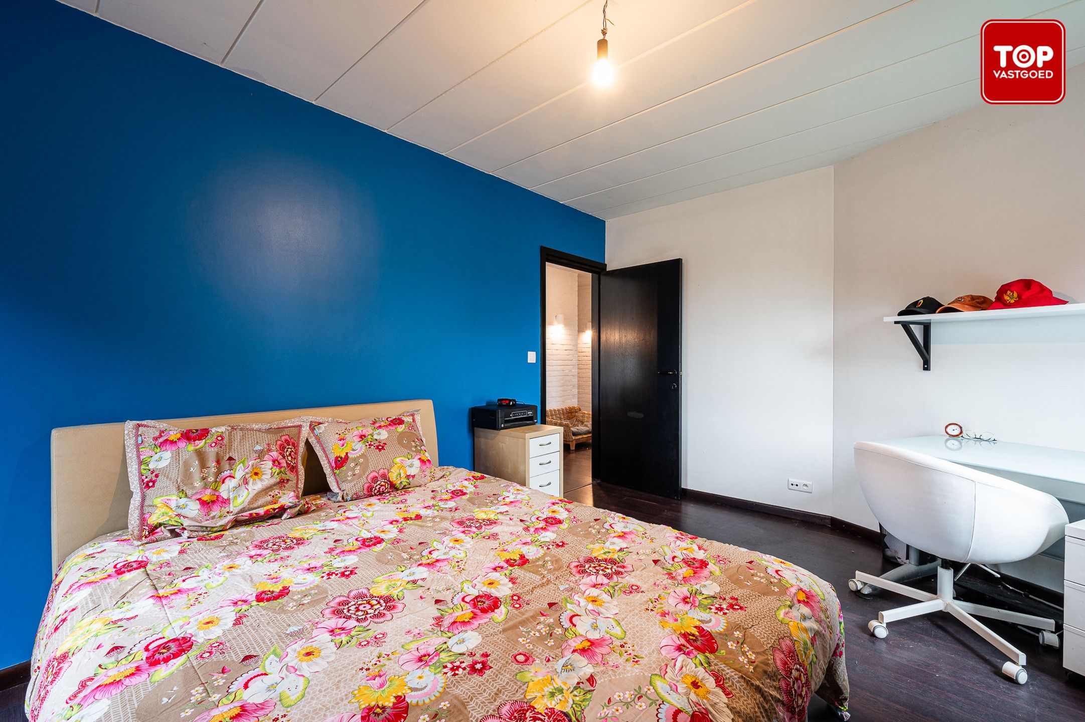 Ruime en lichtrijke villa met praktijkruimte en grote tuin nabij Gent foto 18