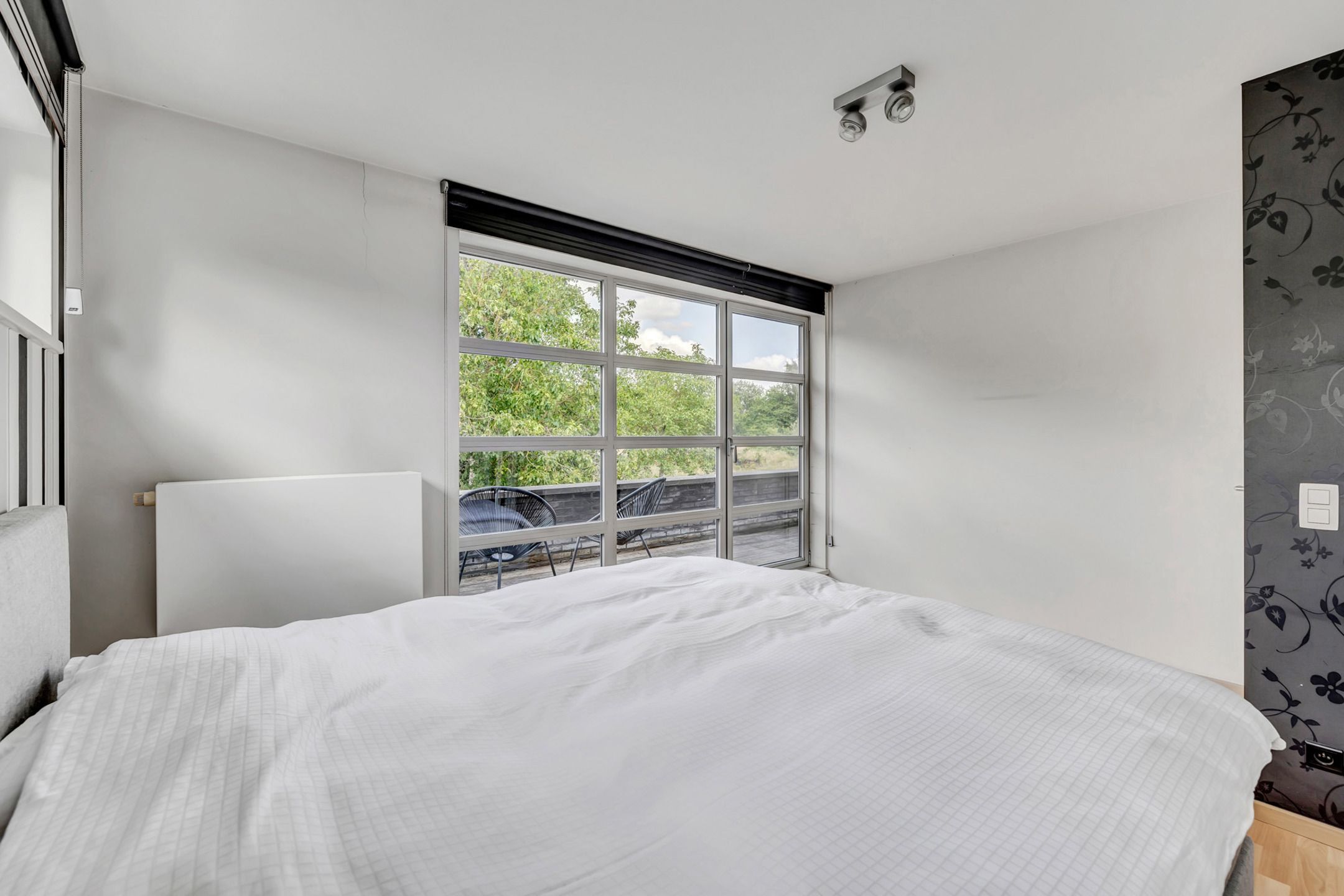 Exclusief gerenoveerde villa te koop in Idegem  foto 16