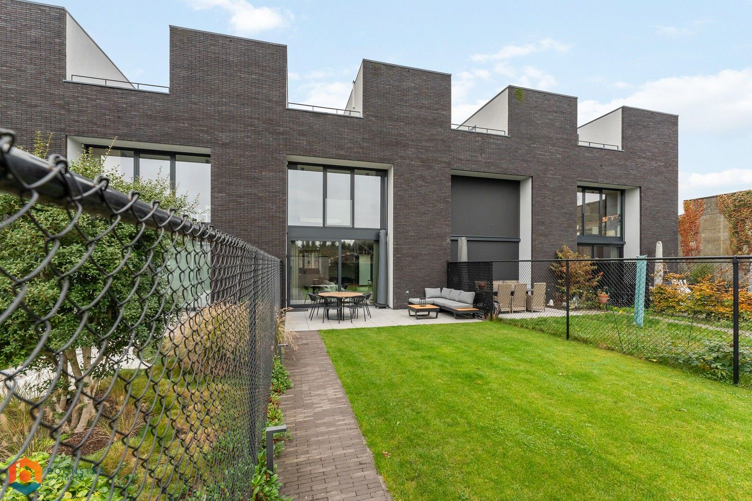 Energiezuinige woning met 4 slpkrs en tuin nabij centrum Mechelen foto 13