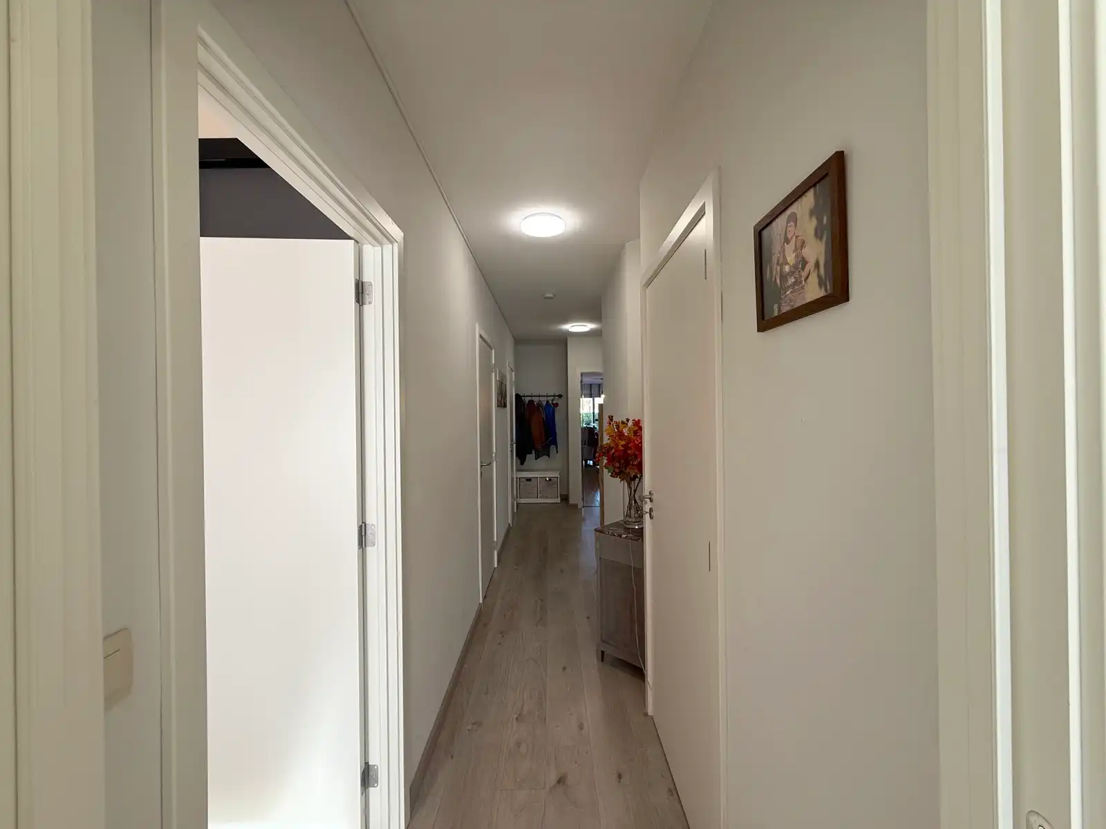 Prachtig en ruim tuinappartement met landelijk zicht foto 9