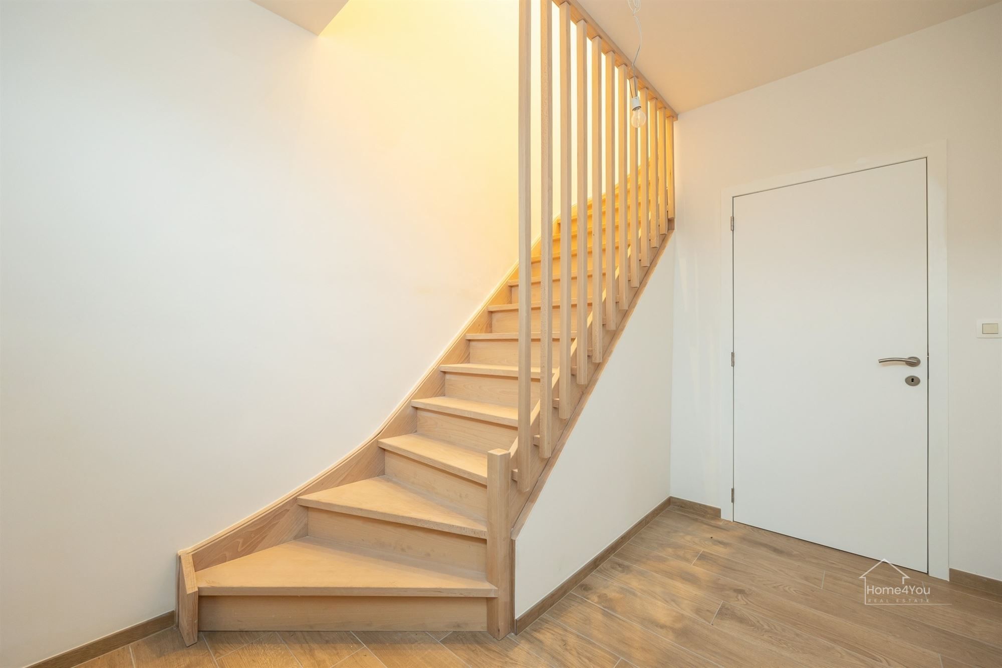 Volledig Gerenoveerde Hafopen Bebouwing - 3 Slaapkamers foto 10