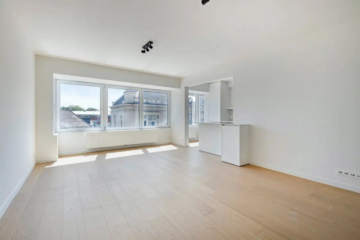 Instapklaar 2-slaapkamer appartement te koop te Blankenberge foto 6
