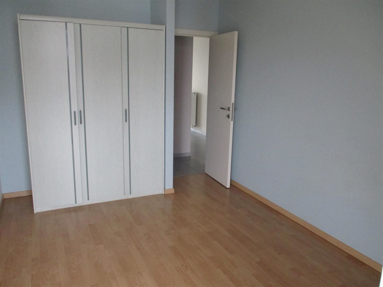 TE HUUR: appartement met 2 slaapkamers in Kortessem! foto 7