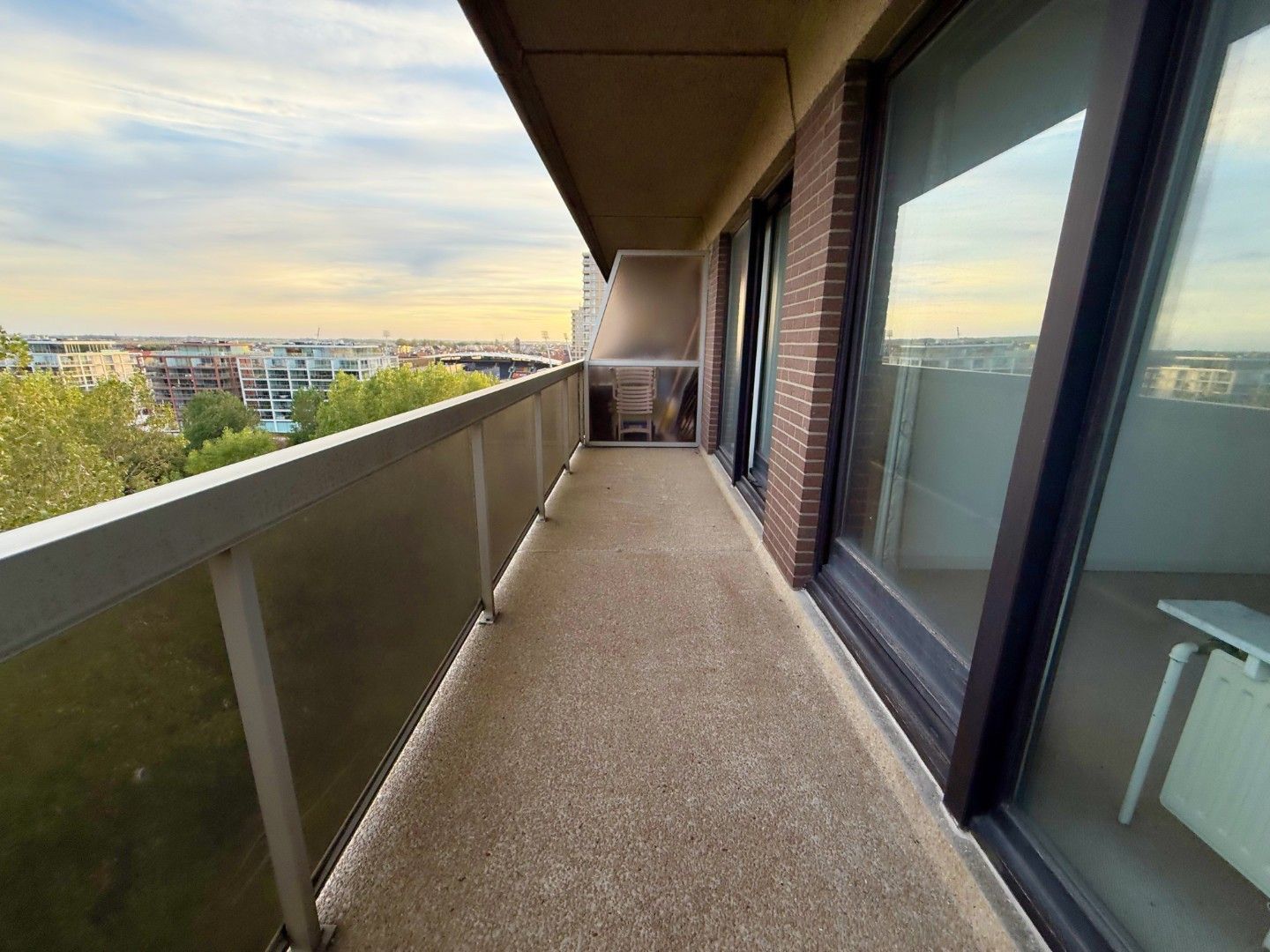 Ruim & energiezuinig appartement met frontaal zeezicht. foto 19