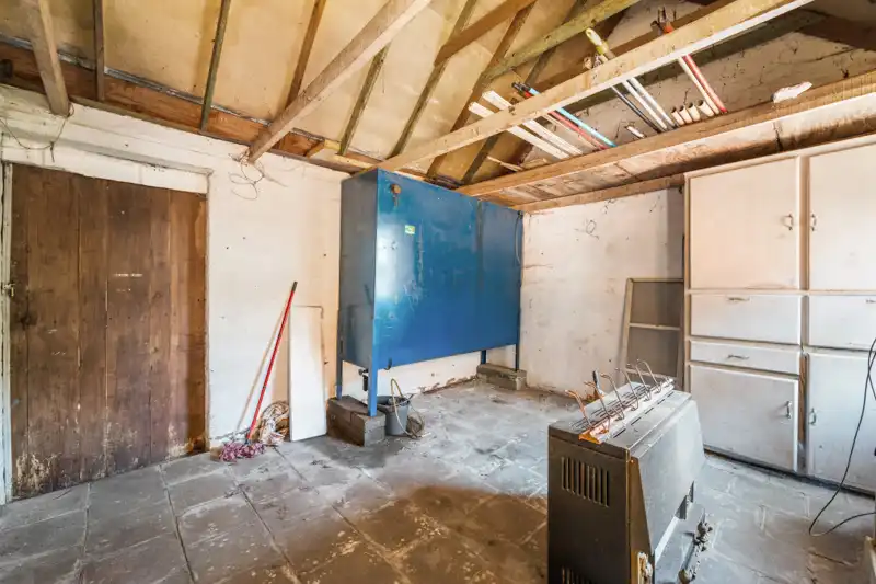 Centrum Sint-Henricus :  Te renoveren woning op 1876 m² foto 23