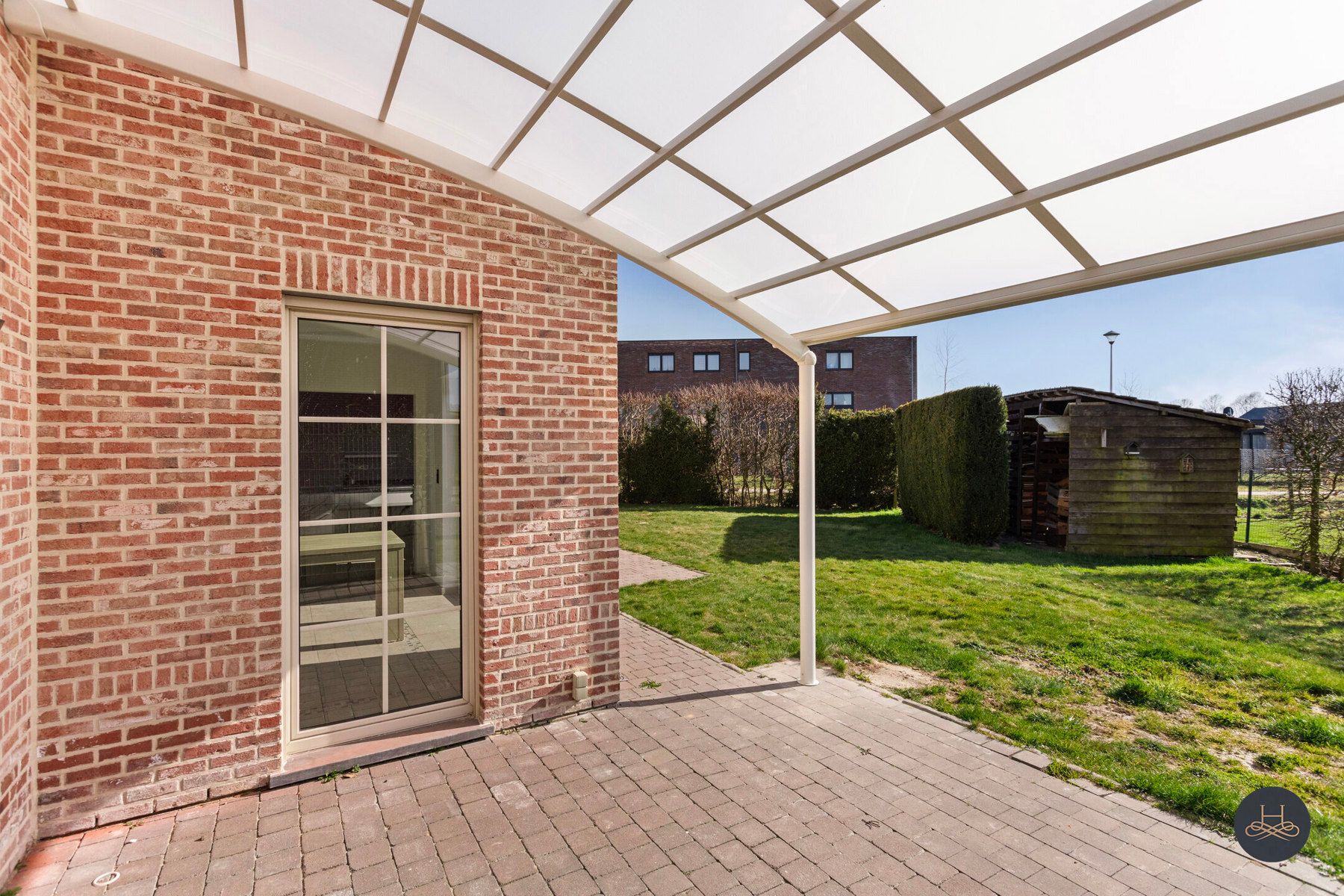 Knappe villa met 5 kamers foto 25