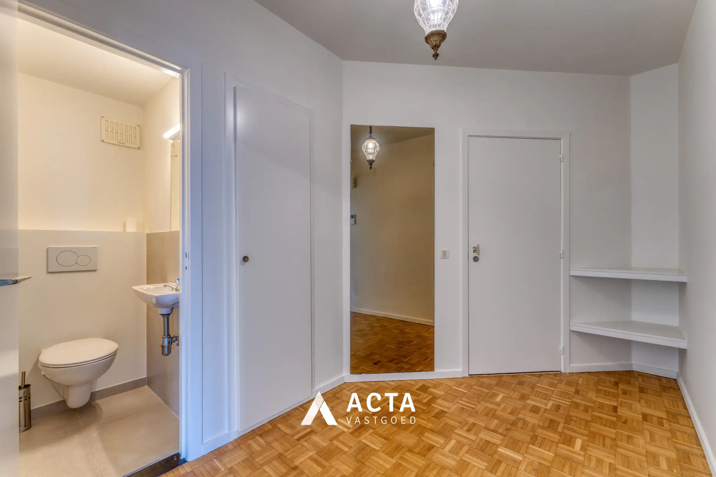 Appartement met twee slaapkamers op het Leopold I-Plein foto 7