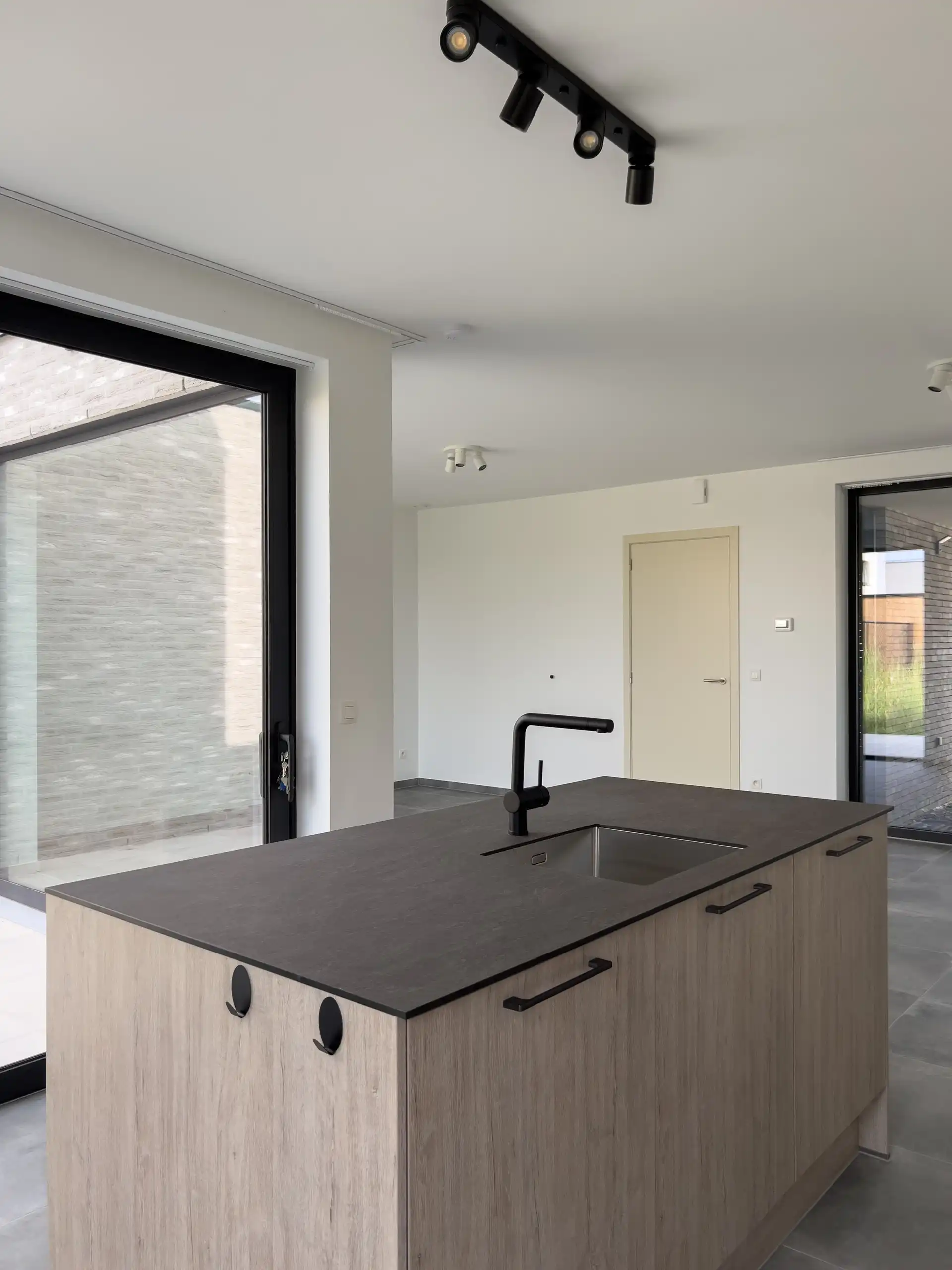 Recente woning met 3 slaapkamers in Bilzen foto 6