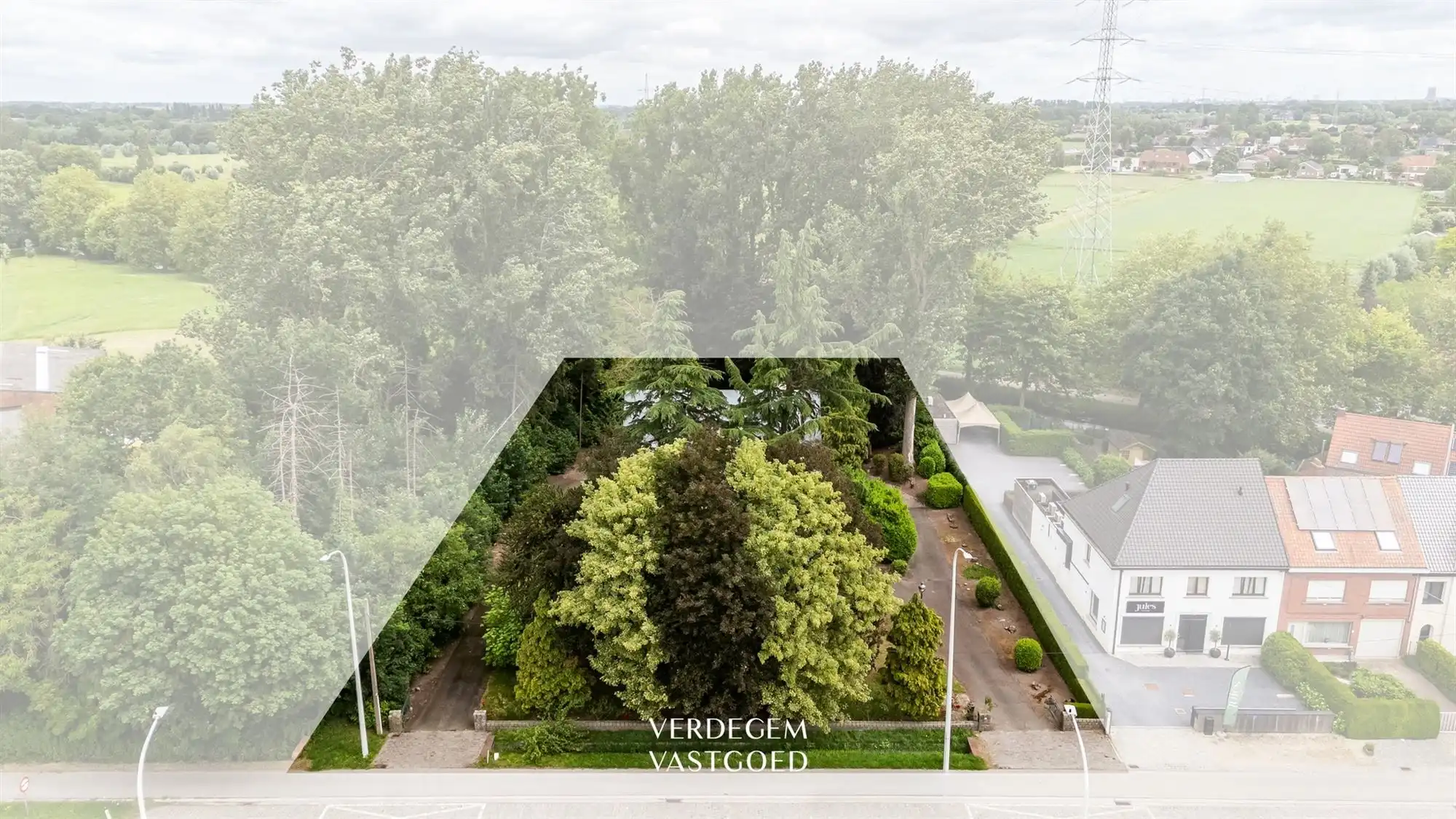 Klassevolle villa in weelderige tuin foto 29