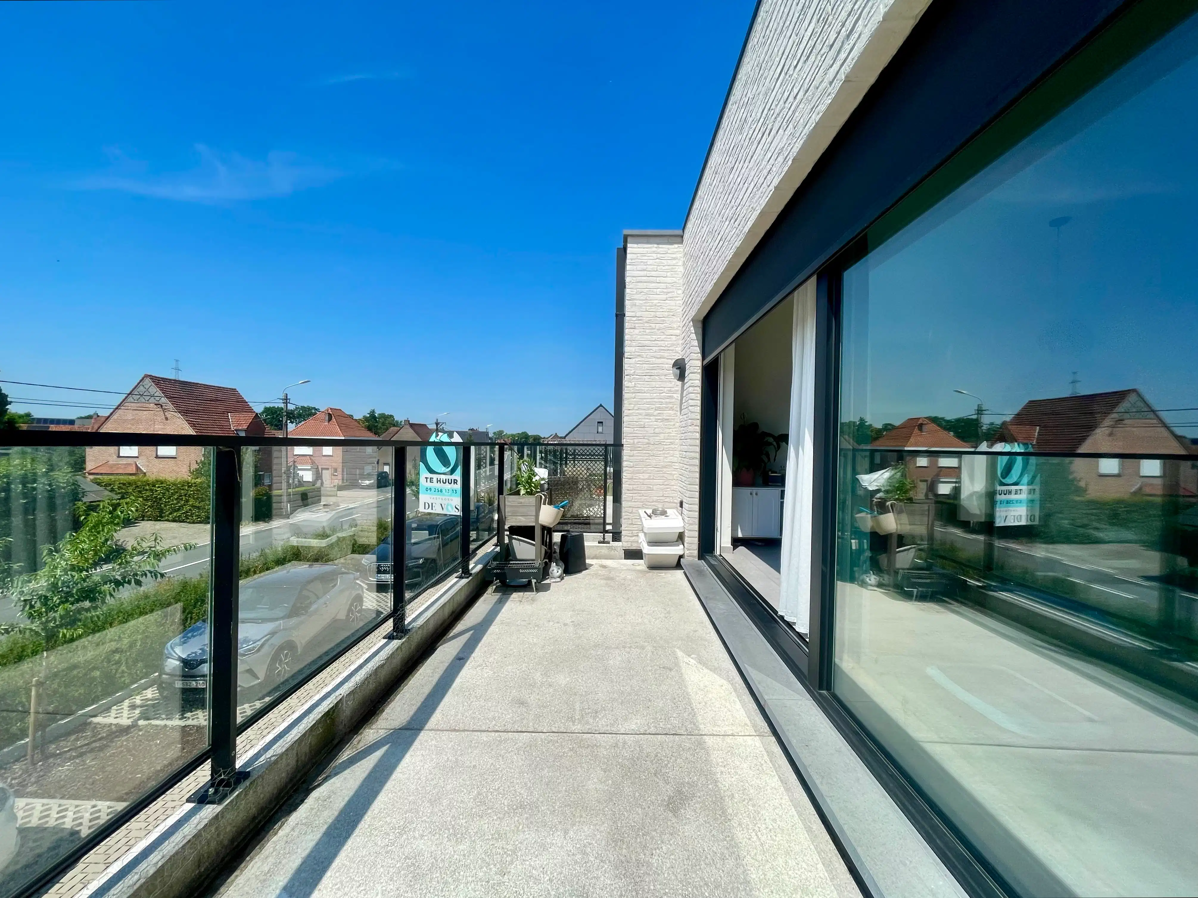 Instapklaar appartement met 2 slaapkamers, terras en garage foto 14
