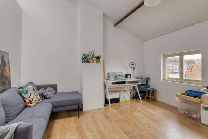 Aangename op te frissen woning met drie slaapkamers foto 17