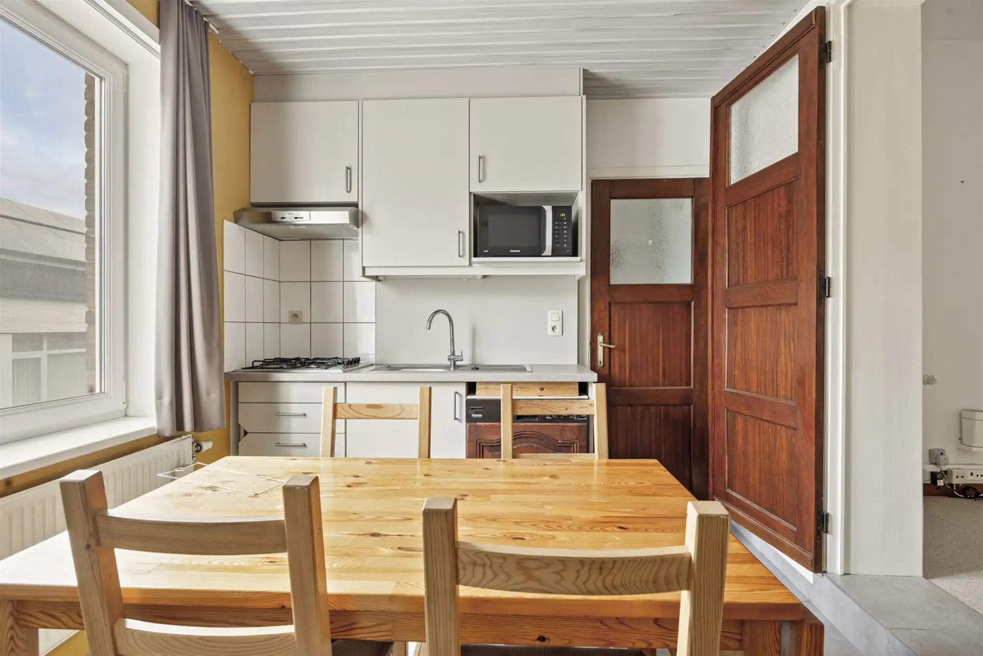 Opbrengsteigendom handel + duplexappartement foto 9