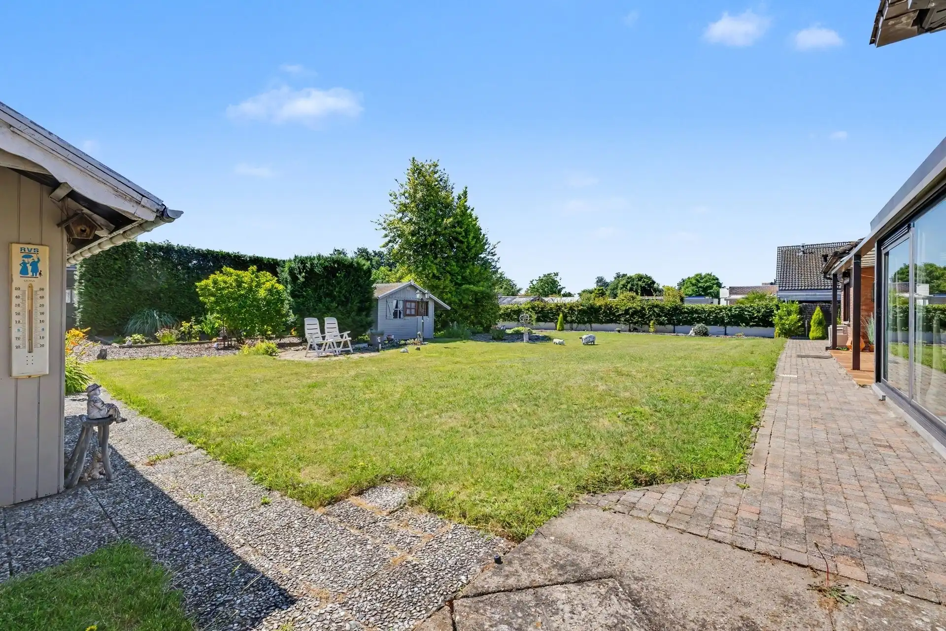 Ruime laagbouwwoning op een mooi perceel van 1.373m² foto 20