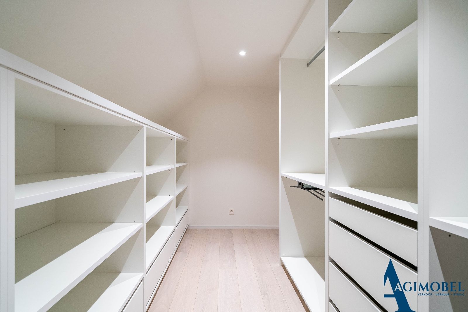 Exclusieve Villa in het Hart van één van Vlaanderen's Mooiste Dorpjes . foto 40