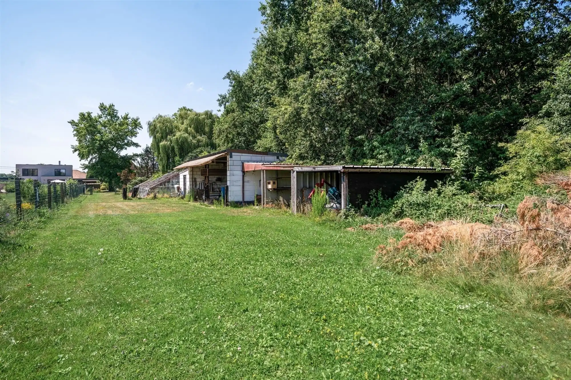 Te renoveren woning met veel potentieel in het landelijke Schriek foto 14