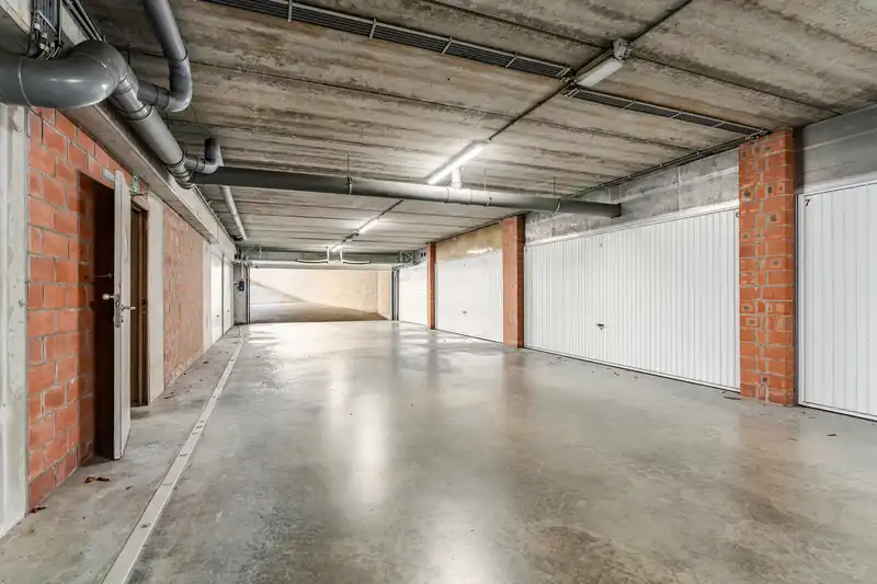 Roeselare – Verzorgd appartement van 90 m² met ca. 30 m² terrassen en zicht op het water foto 18