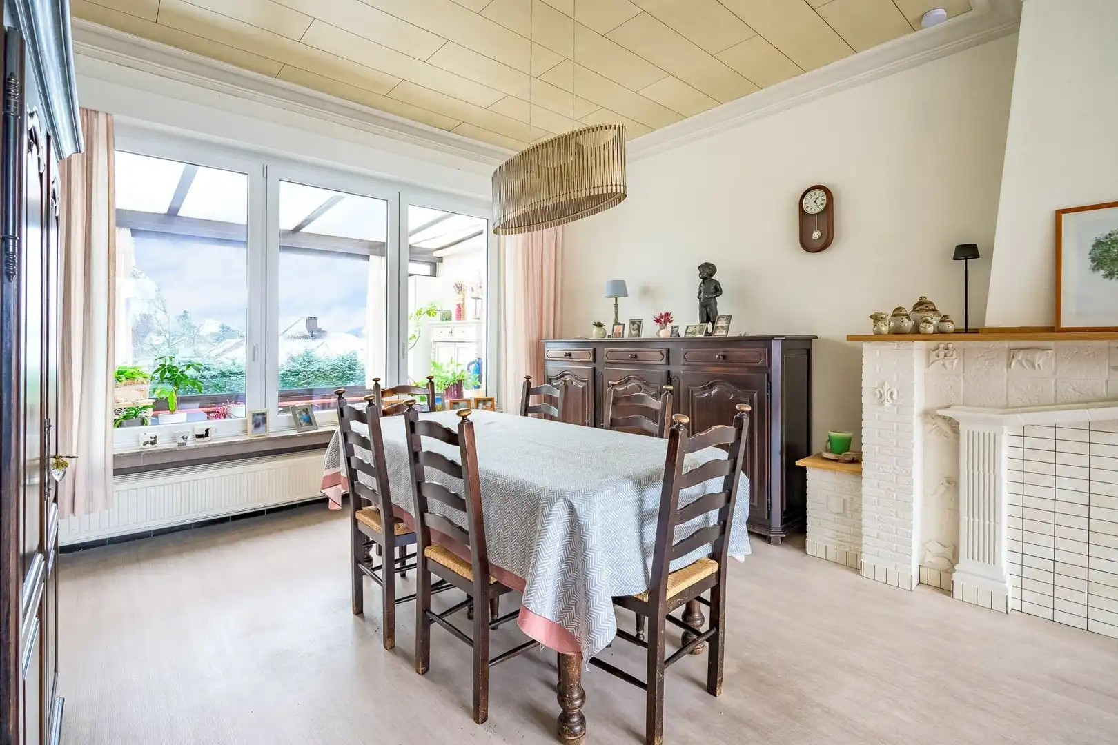 Instapklare woning met garage in een rustige straat! foto 8