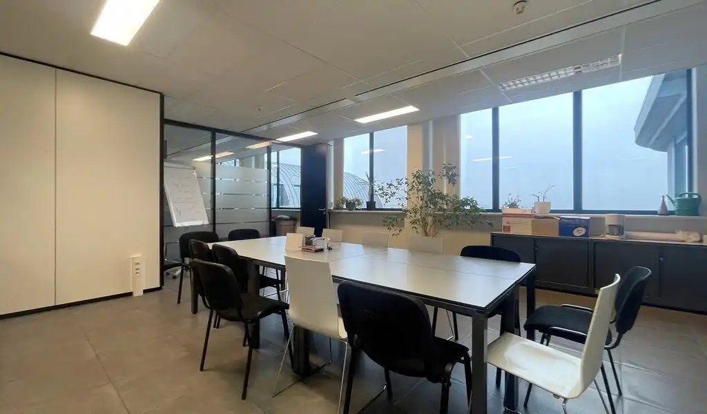 Instapklare kantoorruimte te huur in Mechelen City Center foto 4
