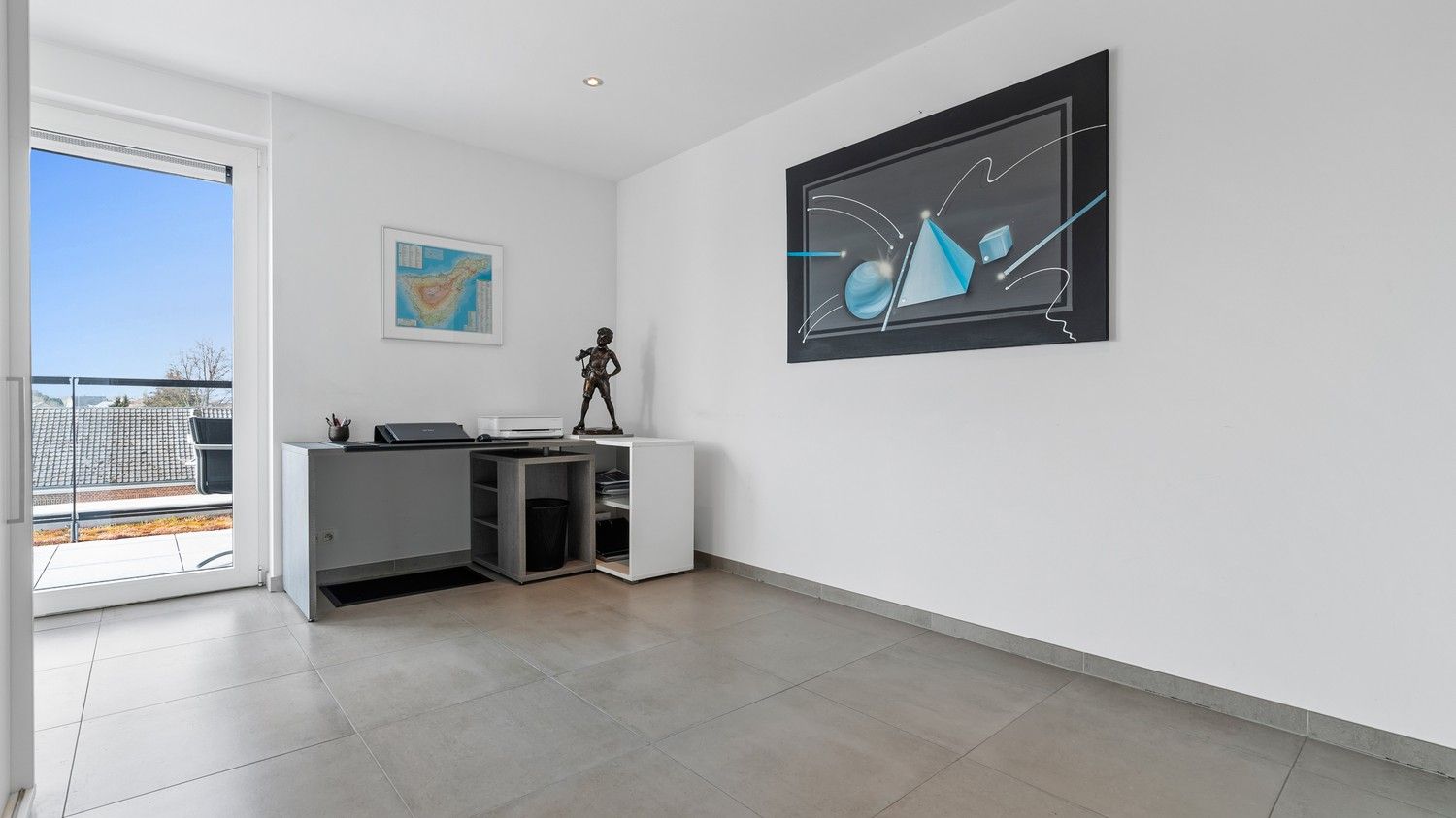 Modern penthouse met twee terrassen op toplocatie in Lanaken (Veldwezelt) foto 16
