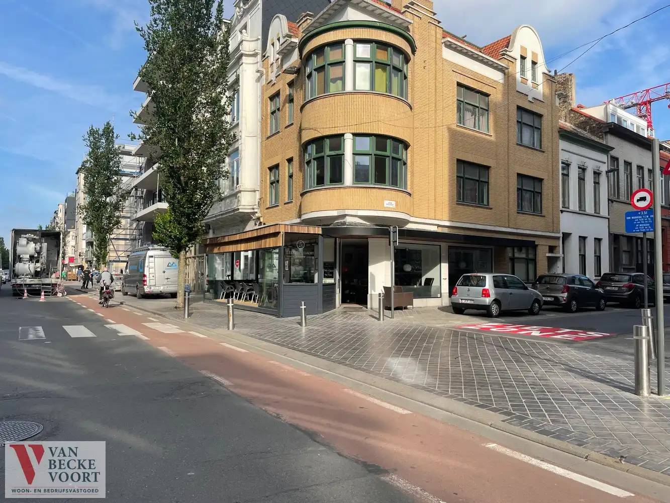 Brasserie "Leon Spilliaert" met nieuw overdekt terras foto 2