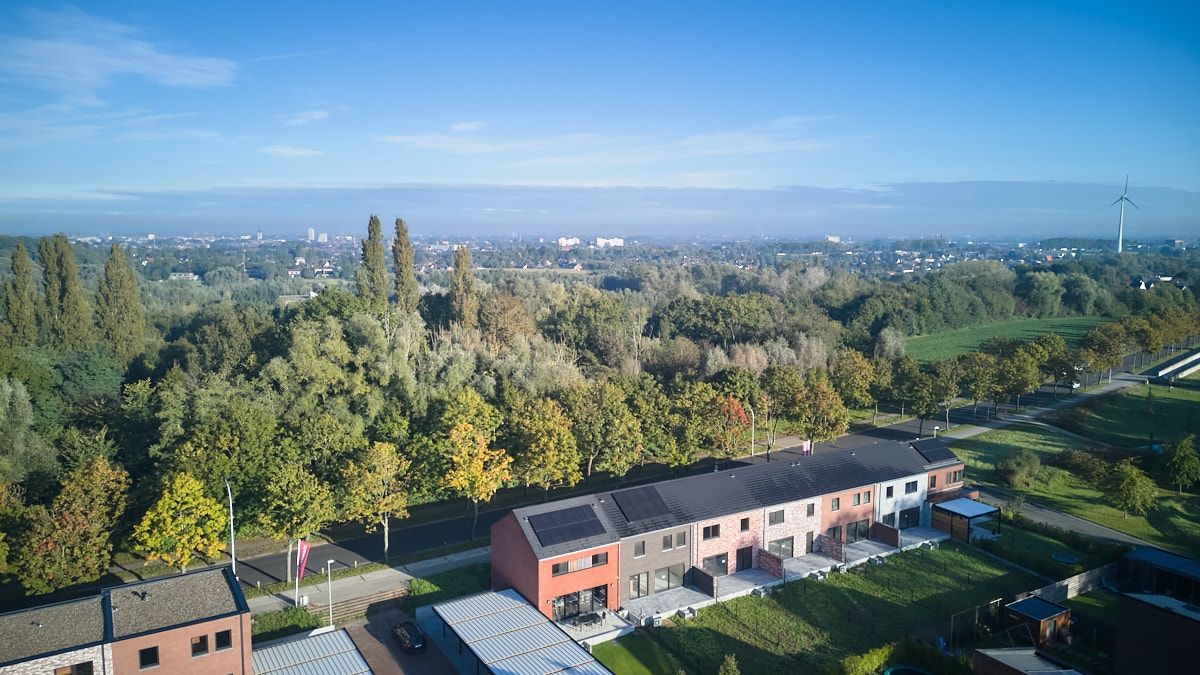 Moderne energiezuinige stadswoning met tuin foto 5