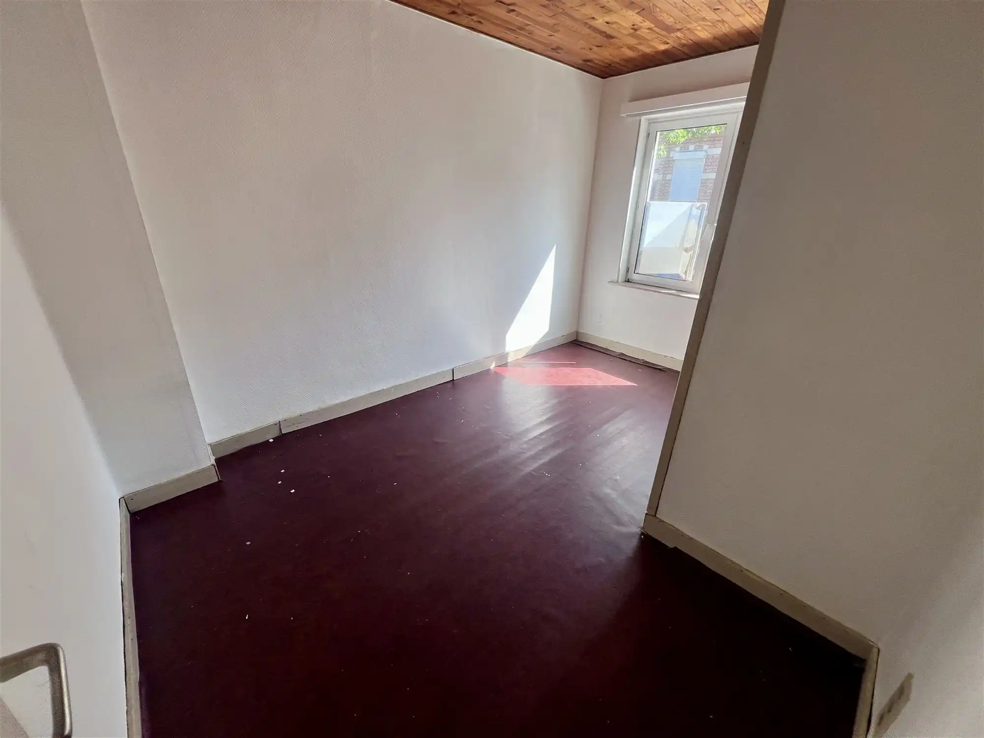 Huis met 3 slaapkamers en koer foto 19