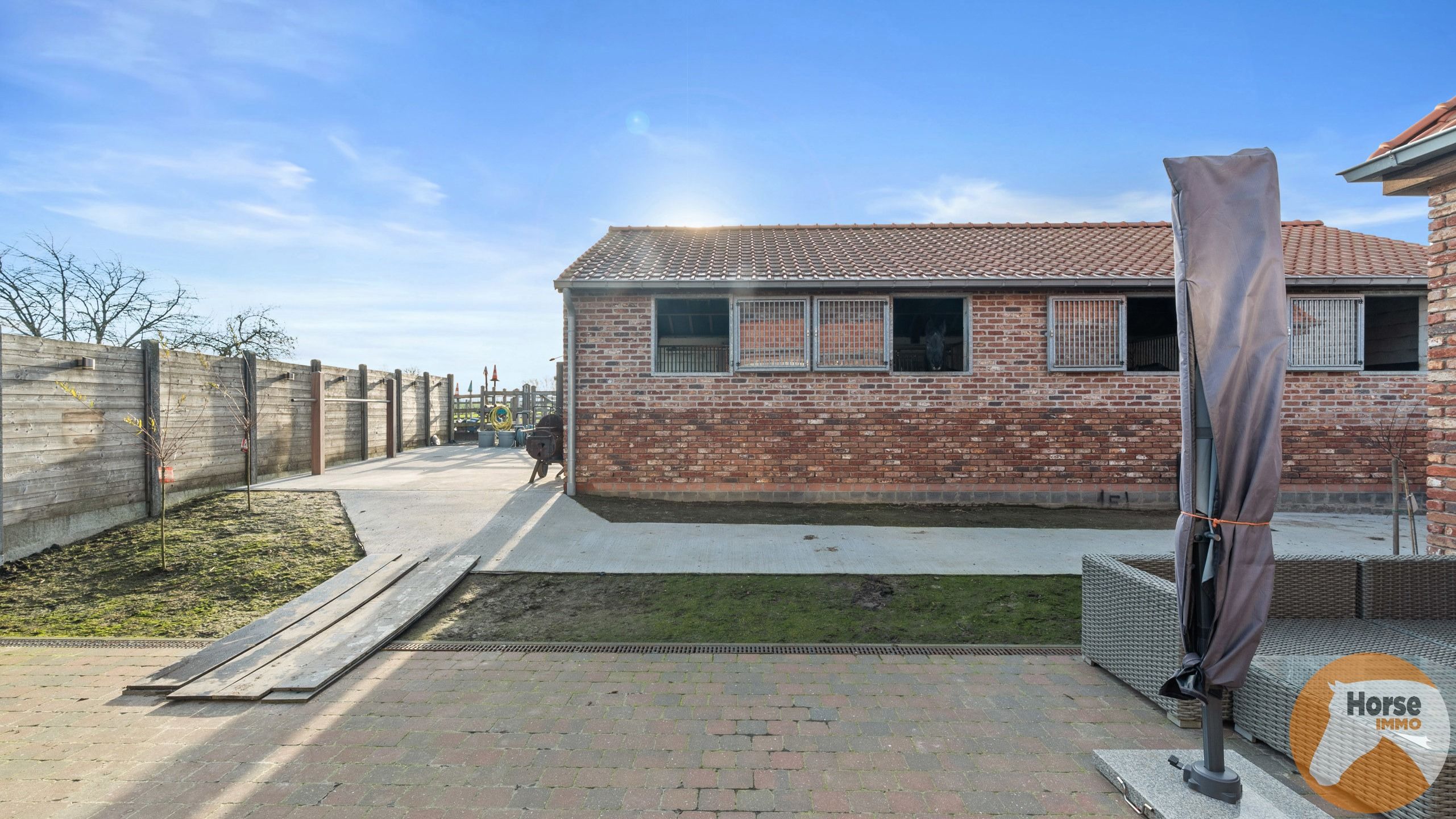 LIERDE -  Rustig gelegen vierkantshoeve op 1,5 ha foto 33