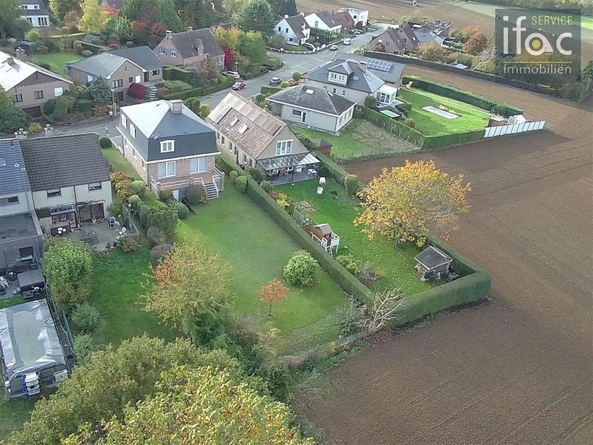 Fantastisch gelegen villa met panoramisch uitzicht  foto 10