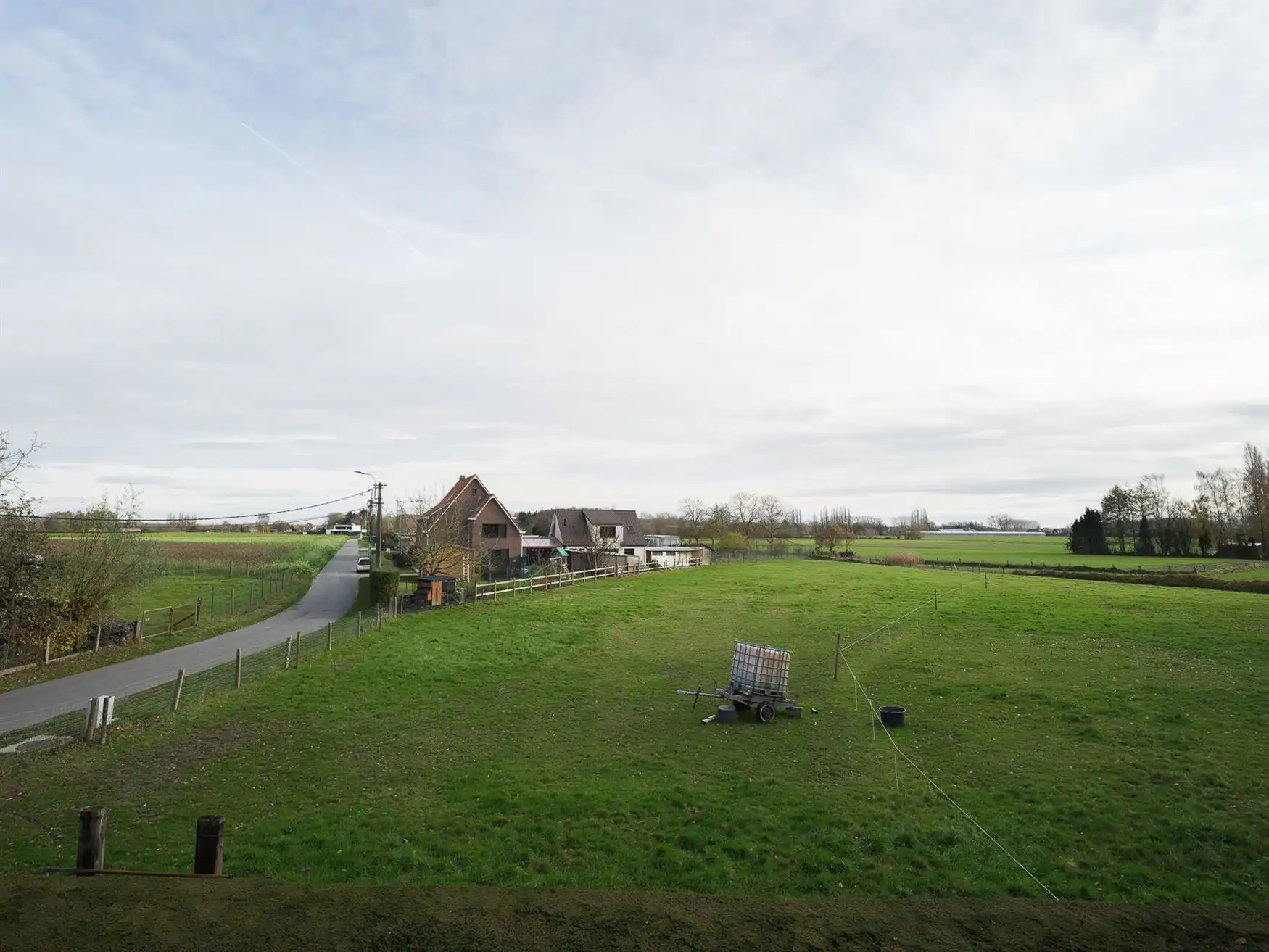 Ruime gezinswoning met vier slaapkamers en tuin in Drongen. foto 28