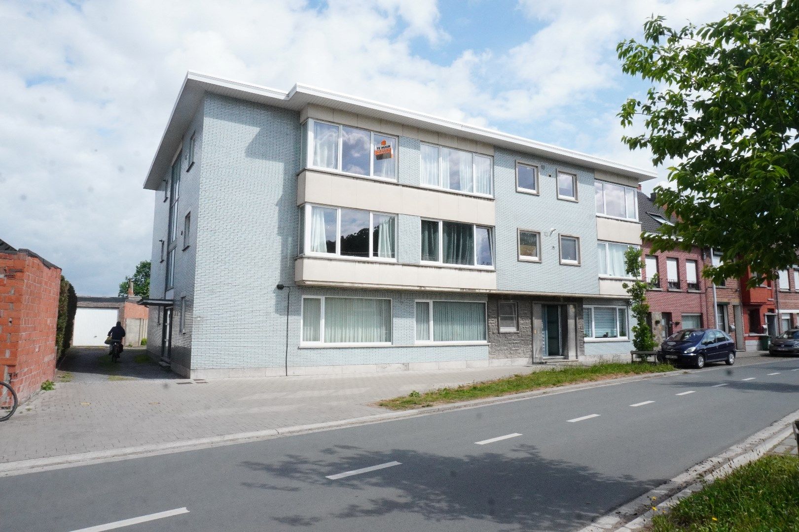 ()=>{if(producerUpdateValueVersion(node),producerAccessed(node),node.value===ERRORED)throw node.error;return node.value} Naastveldstraat 39 -/3 - 9160 Lokeren