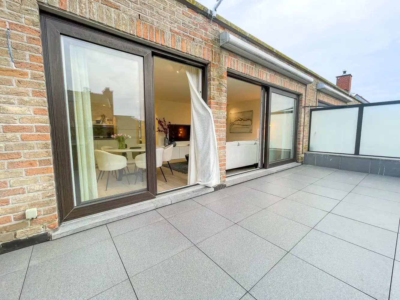 Volledig gerenoveerd penthouse in nabijheid van de zeedijk met schitterende terrassen foto 6
