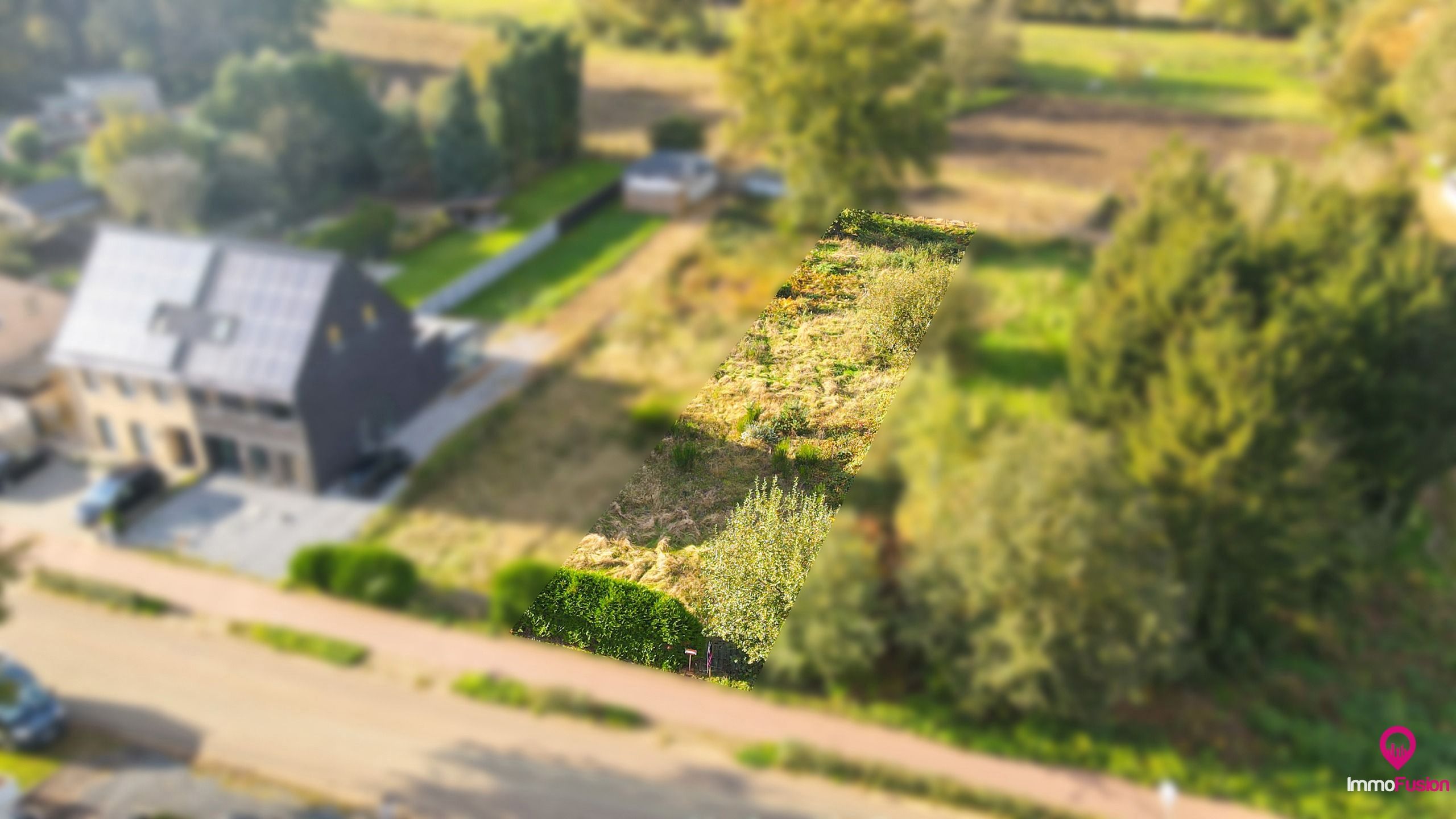 Rustig gelegen bouwgrond van 7a85ca met vergunde plannen ! foto 4