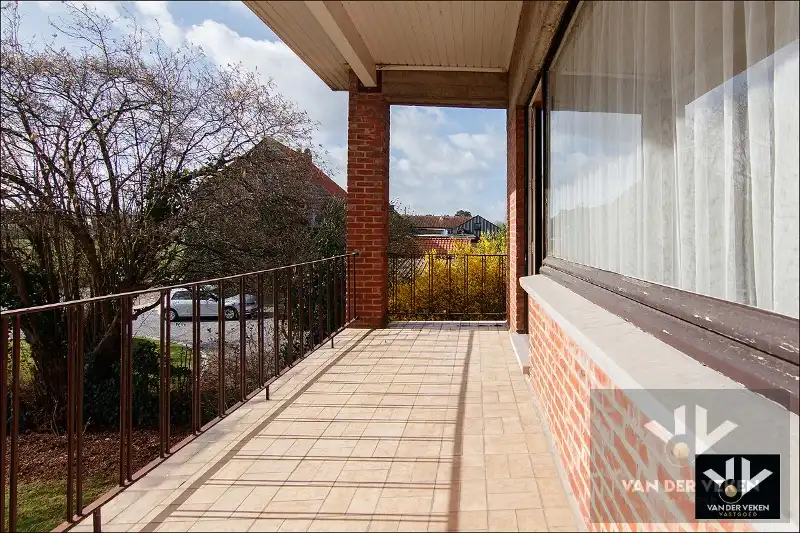 RUIME GEZINSWONING MET 4 SLAAPKAMERS foto 18