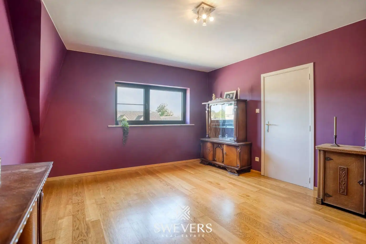 Instapklare open bebouwing met 4 slaapkamers op een perceel van 16a 60ca foto 18