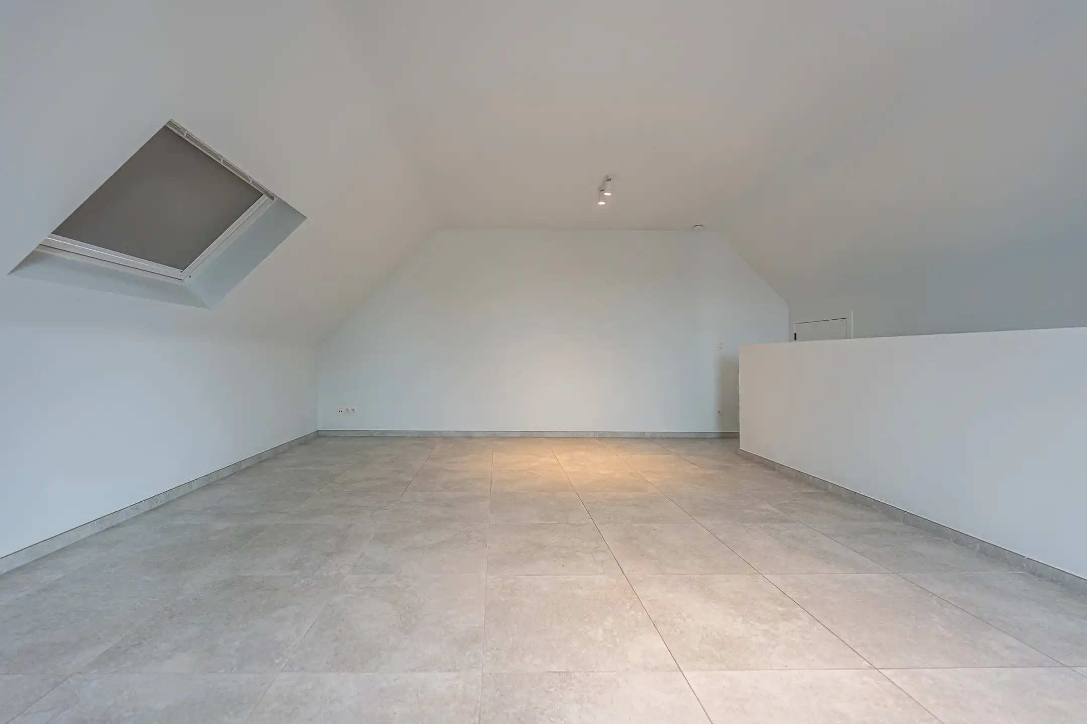 Moderne woning met 3 slaapkamers foto 25