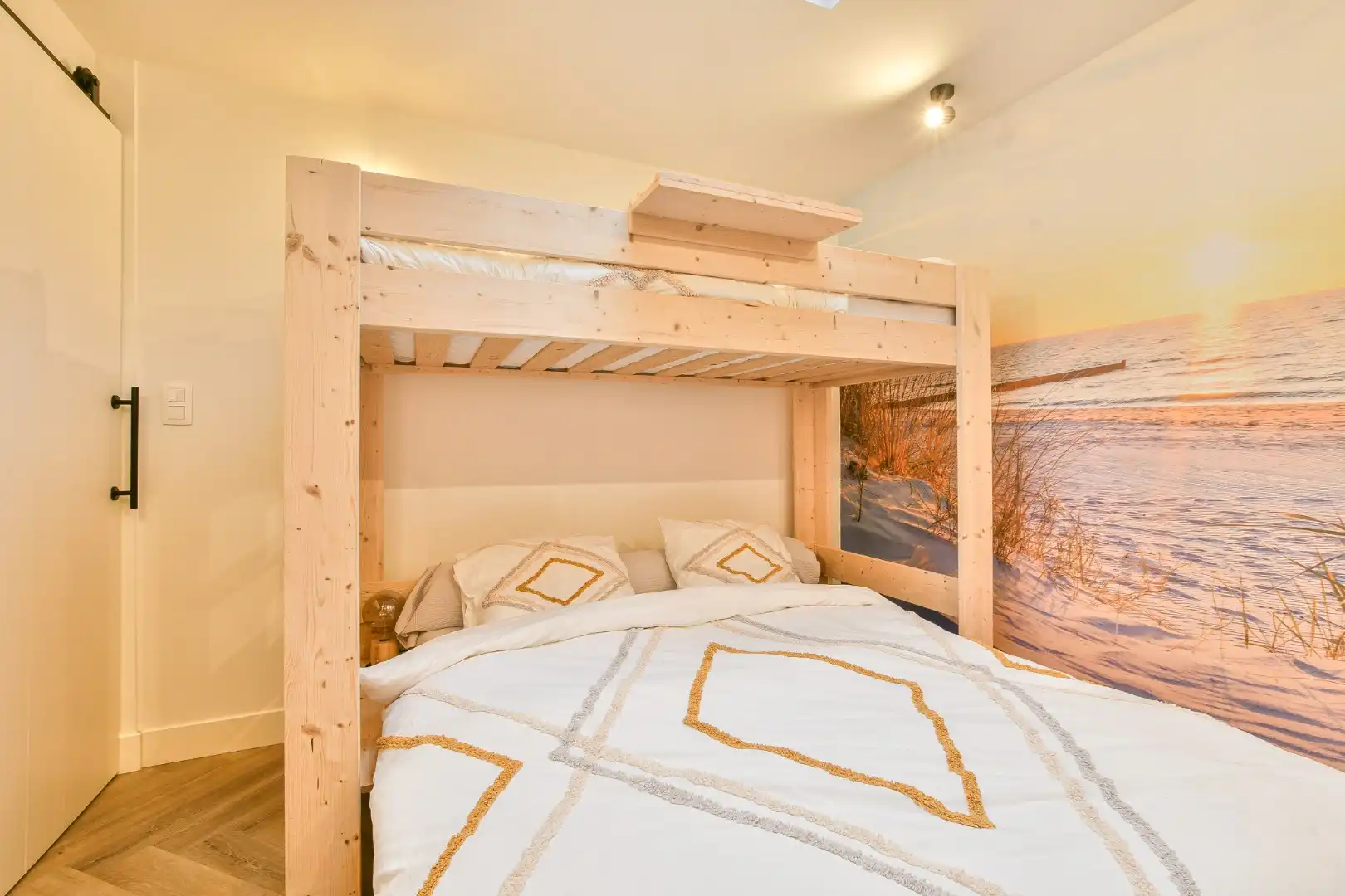 Volledig vernieuwd appartement te koop - achterkant zeedijk Wenduine! foto 9