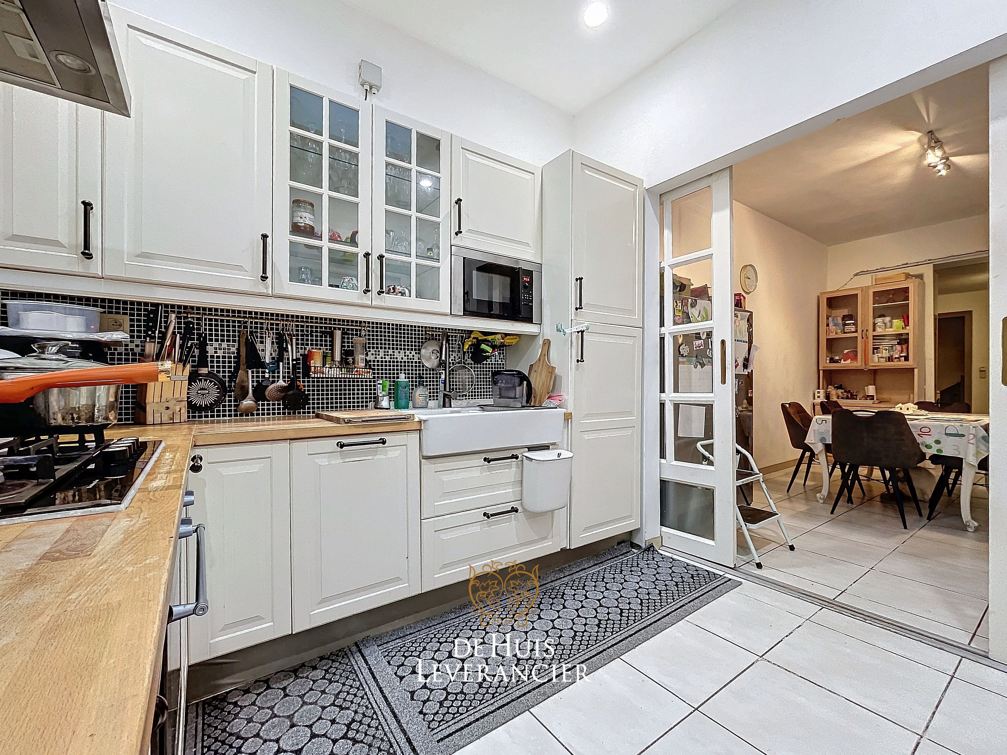 RUIME woning te koop (8 slpks, 2 badk) die ook perfect als tweewoonst kan dienen foto 10
