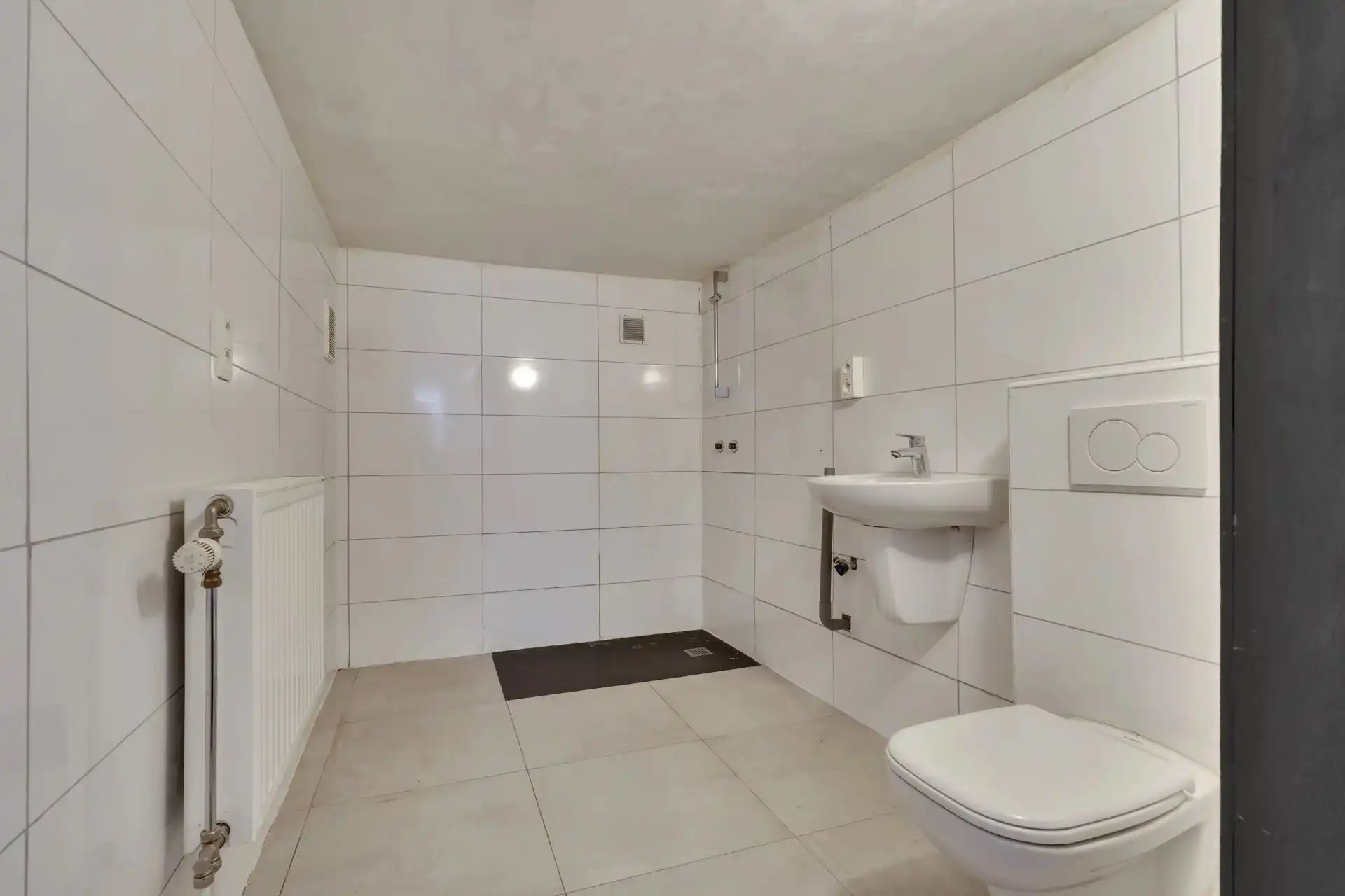 Knusse woning met bijgebouw foto 13