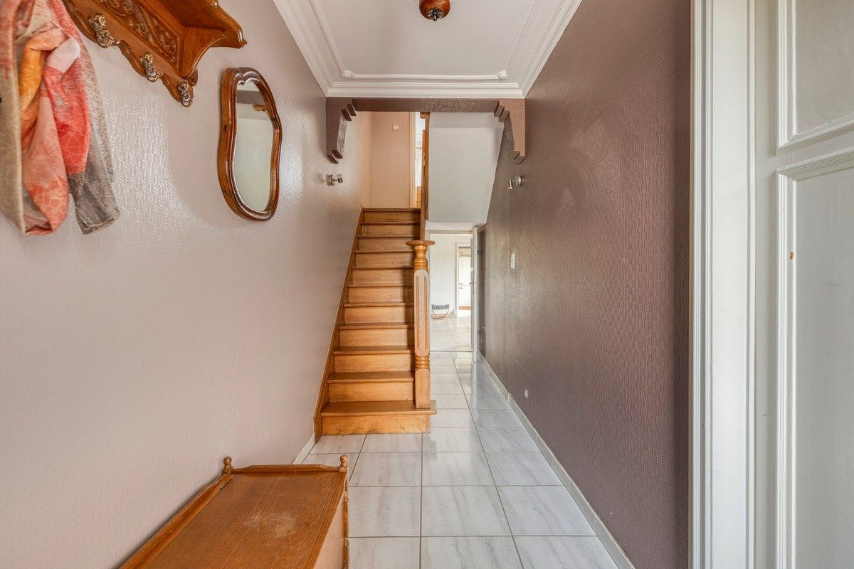 Ruime gezinswoning met grote garage - landelijk gelegen te Tongeren-Widooie foto 5