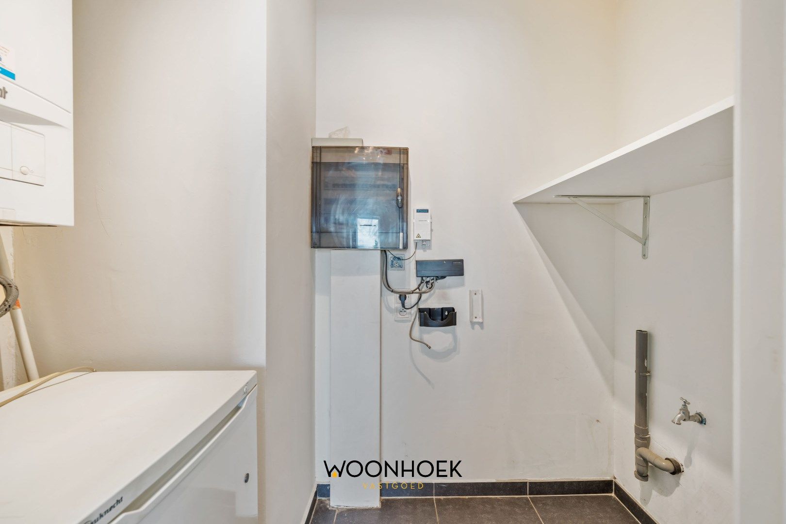 Instapklaar dakappartement op toplocatie in centrum Lokeren foto 19