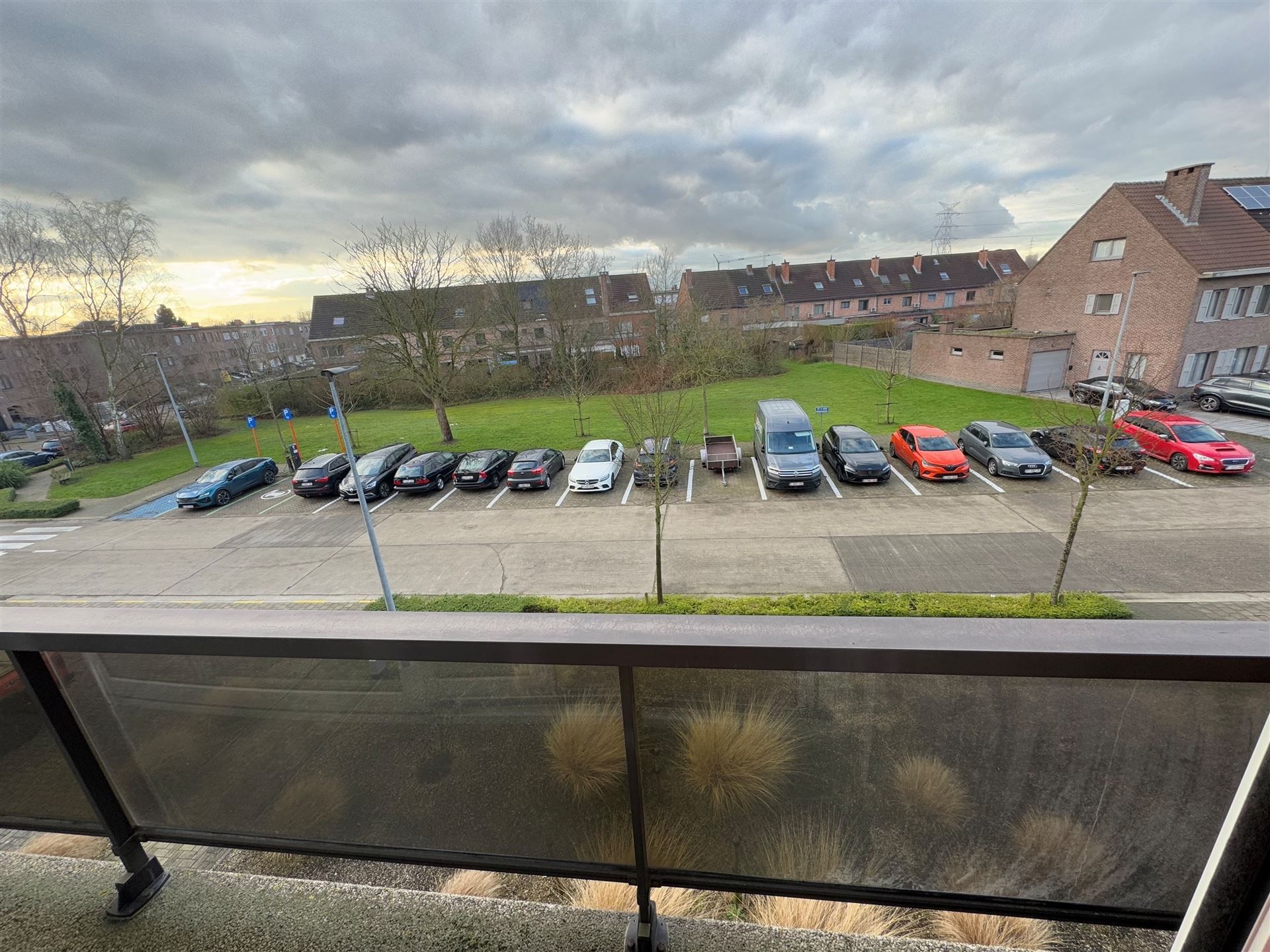 Zeer rustig gelegen hoekappartement met 2 slpks! foto 8