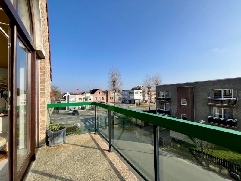 Zonnig duplex appartement in Oostduinkerke-bad foto 12