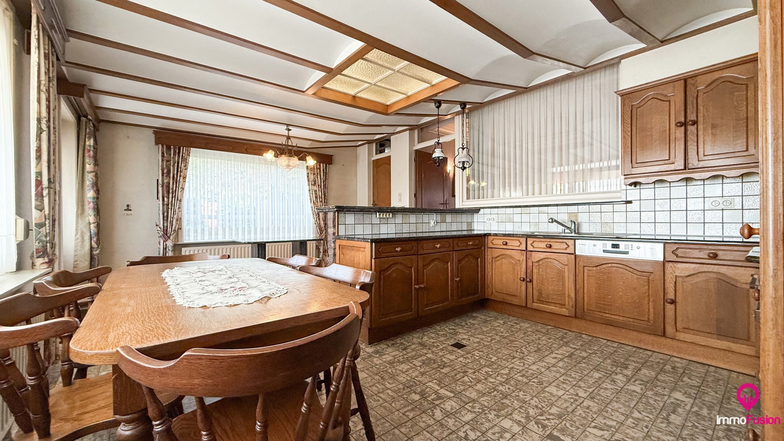 Rustig gelegen woning op groot perceel met 4 slpks te Boekt! foto 10