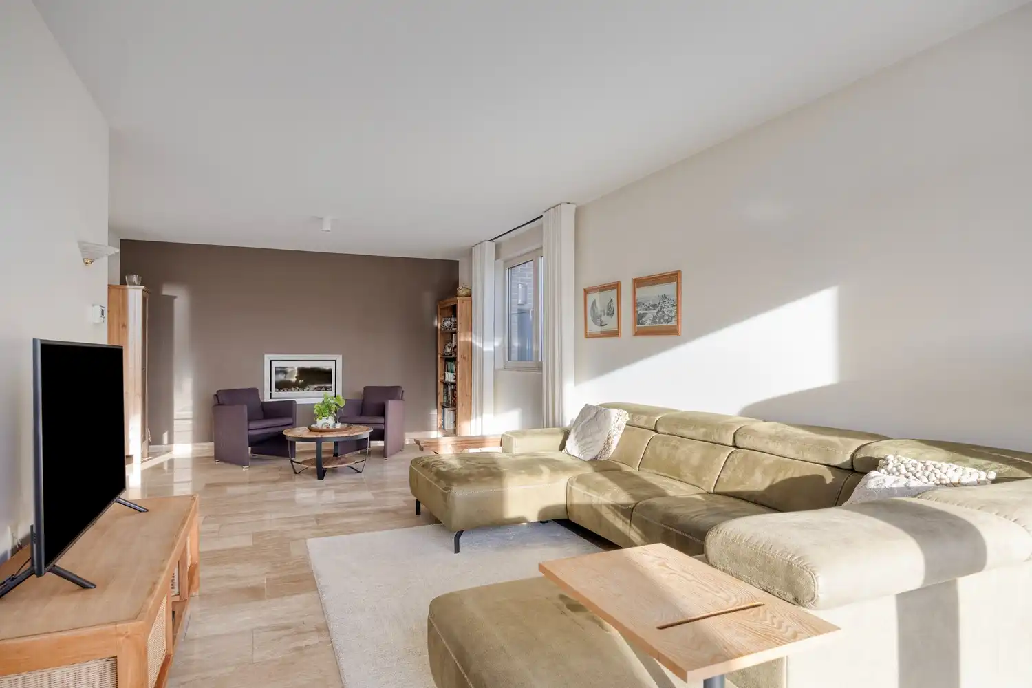 Ruime, energiezuinige gezinswoning met ingebouwd zwembad op toplocatie in Lanaken foto 18