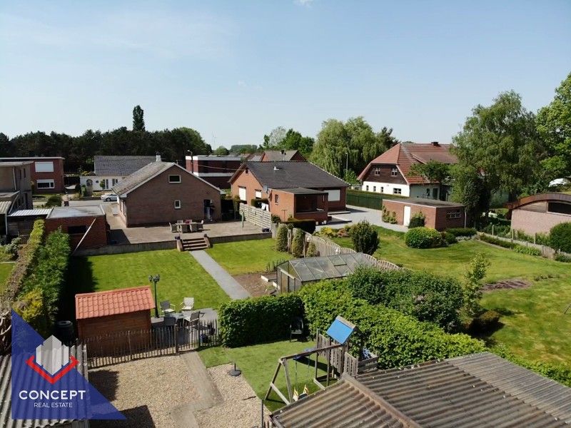 Instapklare woning met 3 slaapkamers met achterliggende paardenweides. foto 59