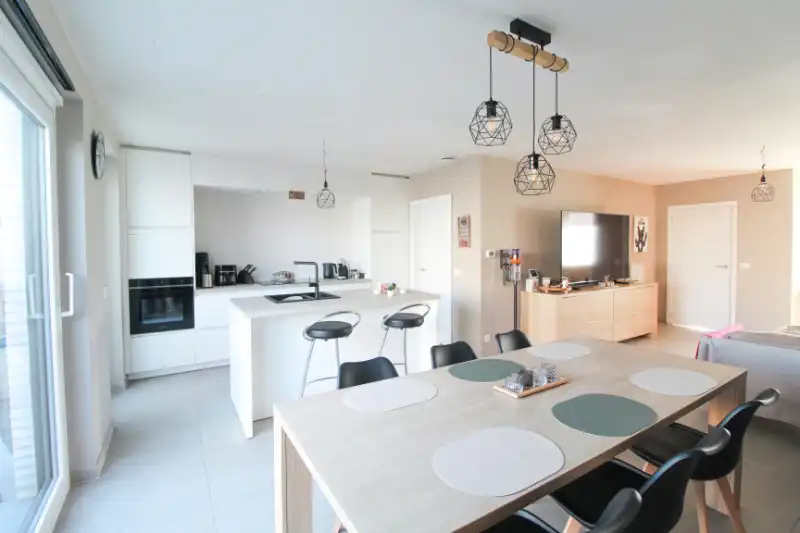 Zeer energiezuinige nieuwbouwwoning te Roeselare foto 2