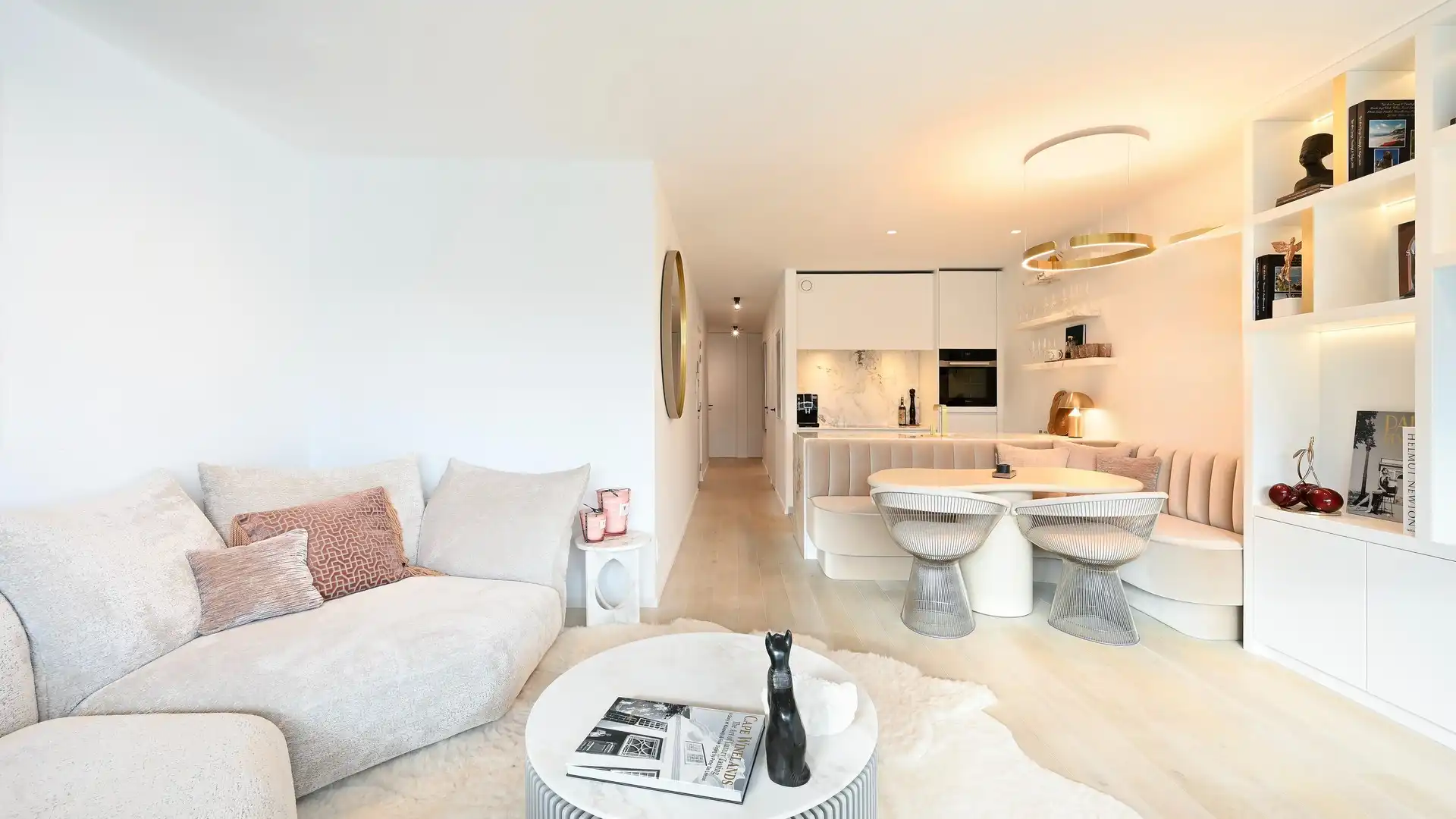 Subliem appartement met zonneterras, genietend van prachtige open zichten op het groen en de villa's van het Zoute. foto 7