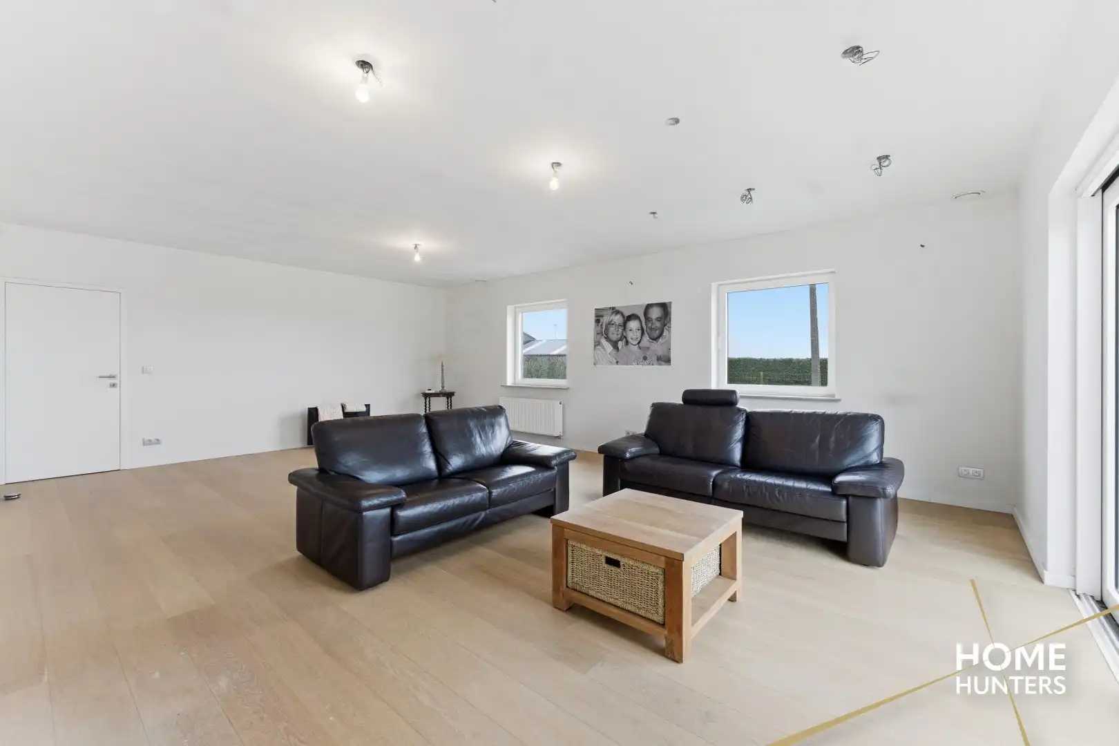 Villa met loods op royaal perceel op rustige ligging te Wijtschate! foto 4